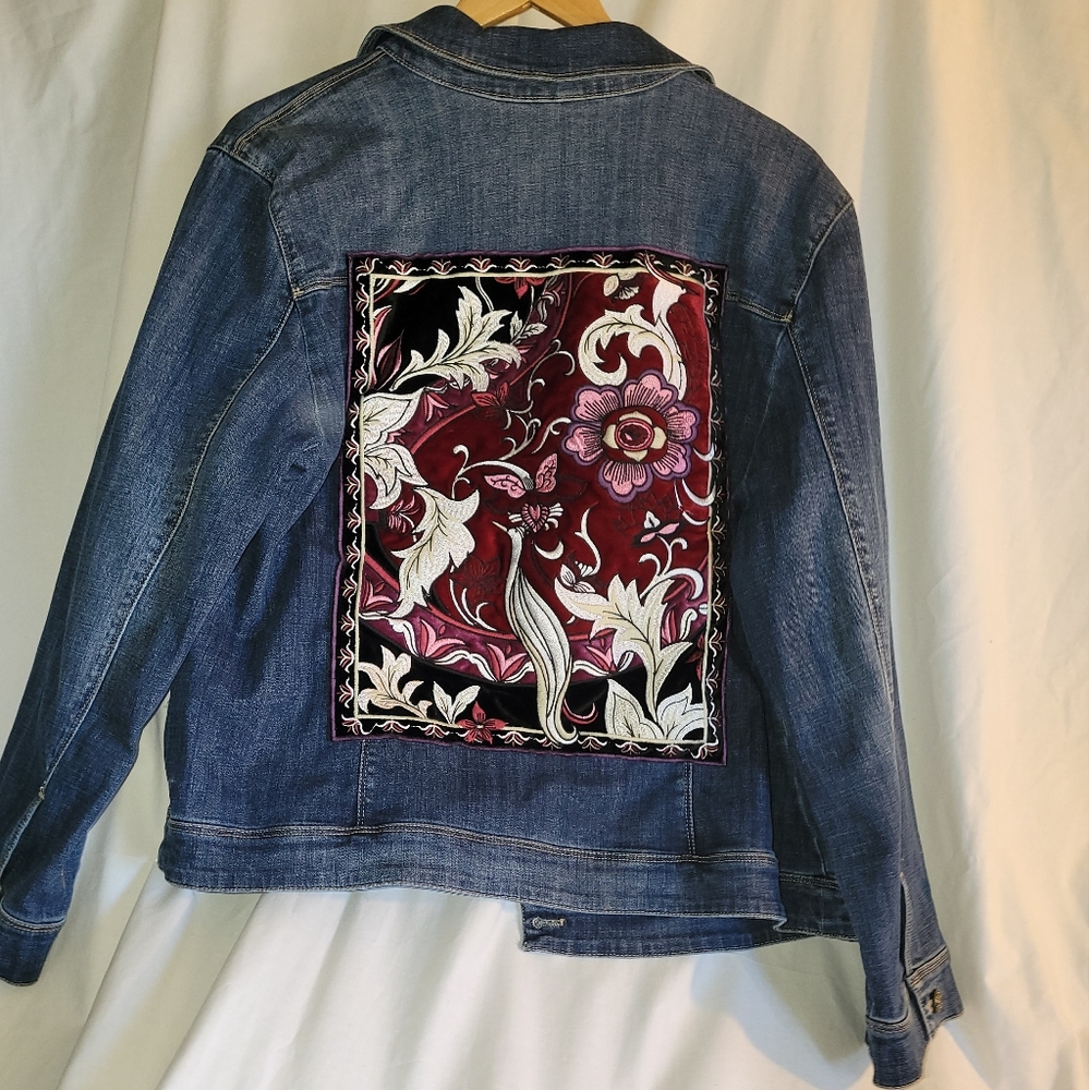 Chico's Denim Jacket with Velvet Embroidered Patch size 16-18 Chico's Size 3
